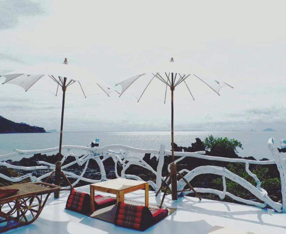 Rock View Terrace Hotel Koh Jum Eksteriør billede