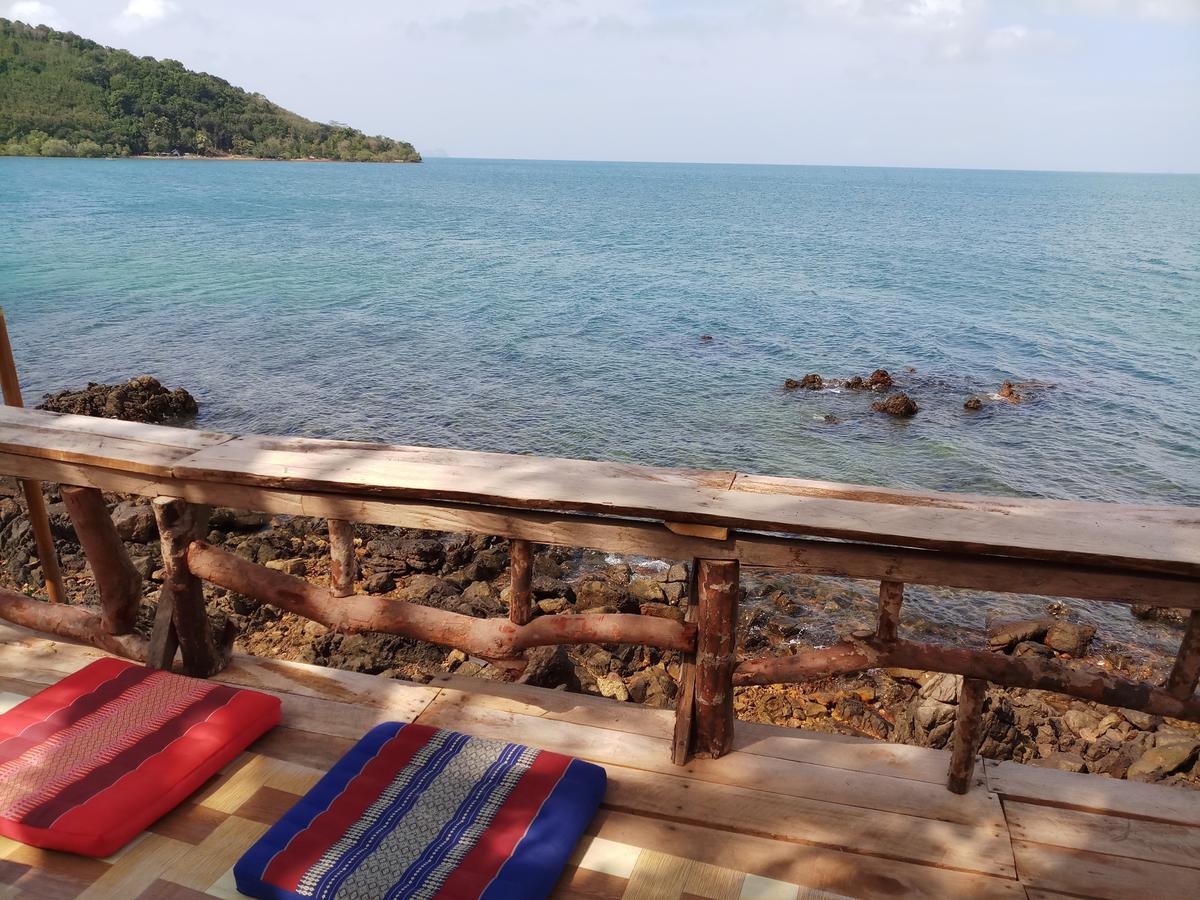 Rock View Terrace Hotel Koh Jum Eksteriør billede